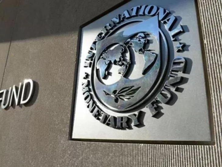 El FMI prometió desembolsos para la Argentina por USD 10.750 millones en los próximos meses El FMI prometió desembolsos para la Argentina por USD 10.750 millones en los próximos meses