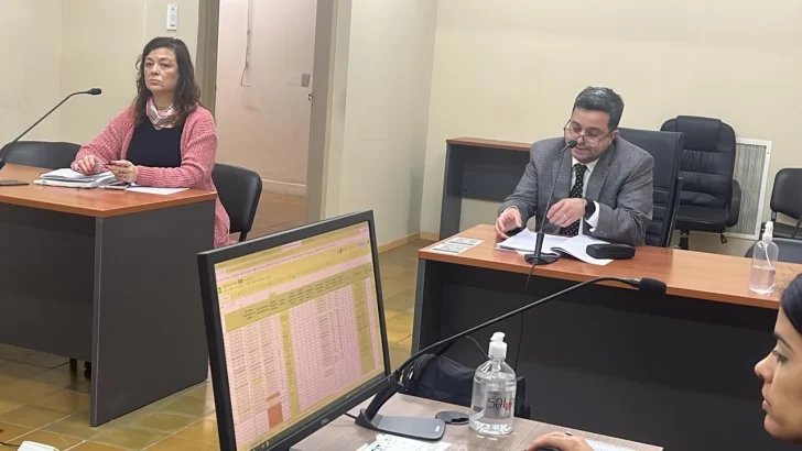 Denuncian que una policía agredió a una niña de 12 años durante un procedimiento en Rawson Denuncian que una policía agredió a una niña de 12 años durante un procedimiento en Rawson