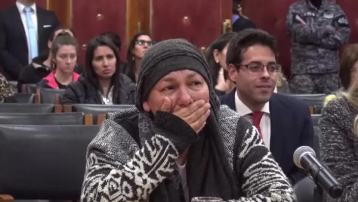 Un jurado popular absolvió a una mujer que mató a su marido: había sido golpeada y abusada Un jurado popular absolvió a una mujer que mató a su marido: había sido golpeada y abusada