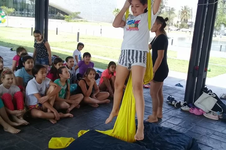 En el andén de la diversión