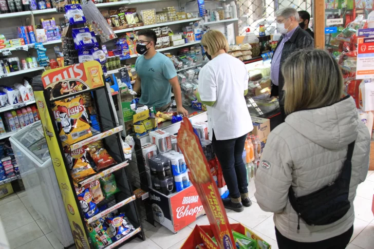 La Canasta de Alimentos para una familia sanjuanina en los barrios costó en junio $96.241
