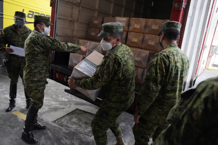 El protegido de Correa, con ventaja en la primera vuelta presidencial de Ecuador