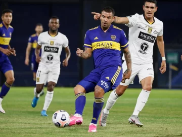 Boca no tuvo resistencia y clasificó cómodo a los octavos de final
