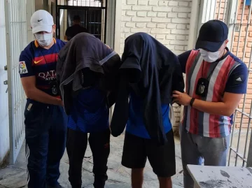 Detuvieron a una banda que, entre los robos cometidos, atacaron un comedor comunitario Detuvieron a una banda que, entre los robos cometidos, atacaron un comedor comunitario