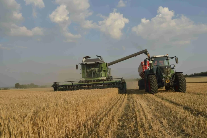La Mesa de Enlace anunció un paro de 3 días en rechazo al cierre de las exportaciones de maíz