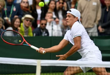 Baez no hizo pie en el cemento Baez no hizo pie en el cemento