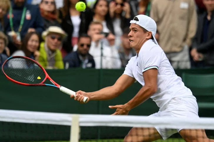 Baez no hizo pie en el cemento