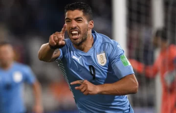 Luis Suárez cruzó con todo a Bielsa Luis Suárez cruzó con todo a Bielsa