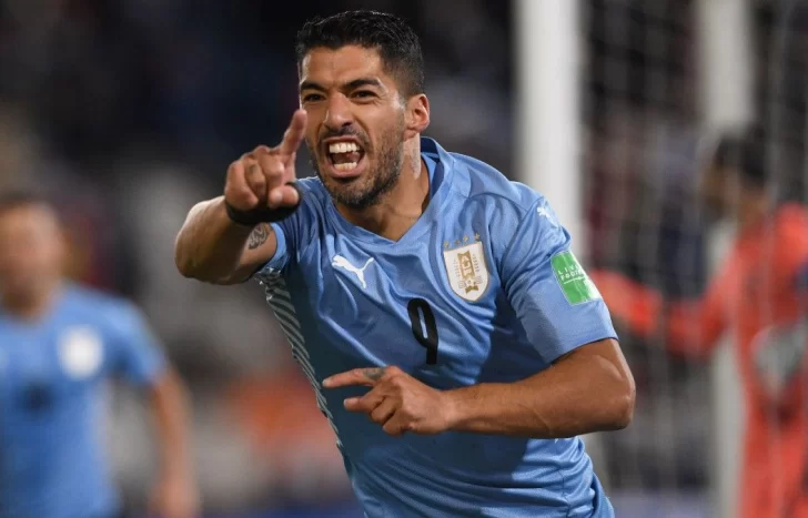 Luis Suárez cruzó con todo a Bielsa Luis Suárez cruzó con todo a Bielsa