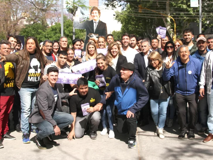 Cierre libertario en la Peatonal Cierre libertario en la Peatonal