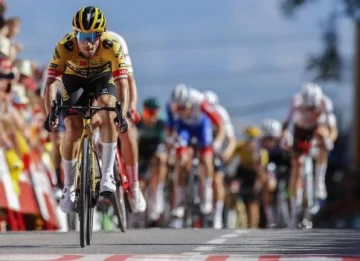 Primoz Roglic ganó la 4° etapa y ahora es líder de la general