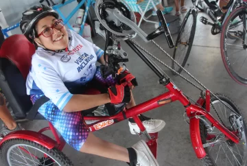 Lourdes, la fan de Nico Lourdes, la fan de Nico