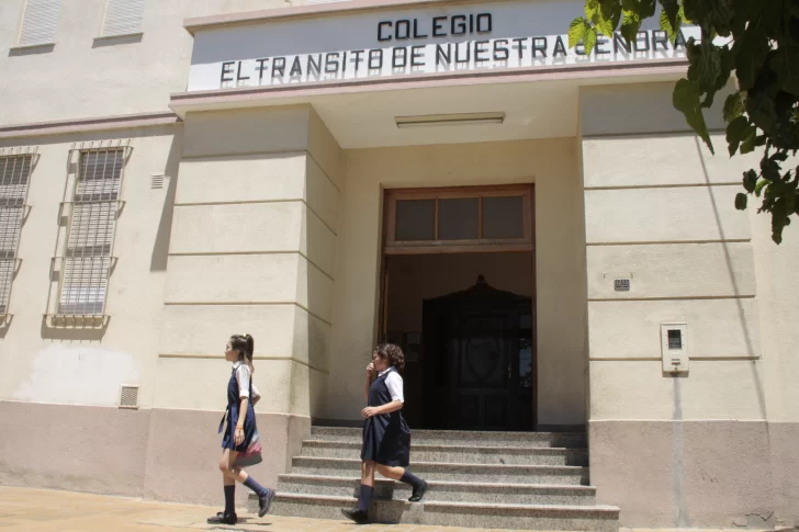 Hoy definirían congelar las cuotas de colegios privados