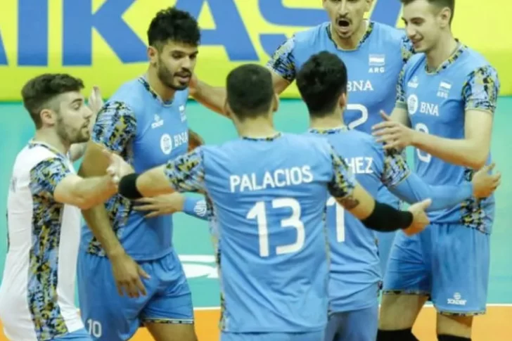 Argentina largó con una clara victoria: 3-0