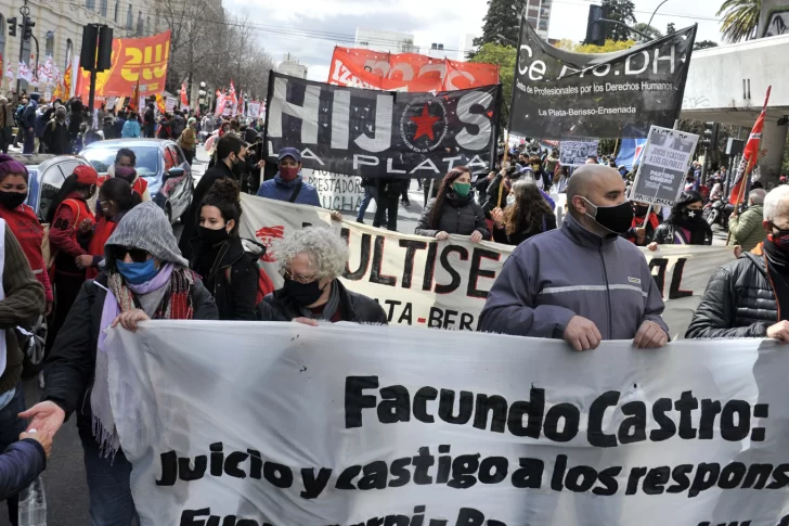 Una comunidad movilizada le dio el último adiós a Facundo