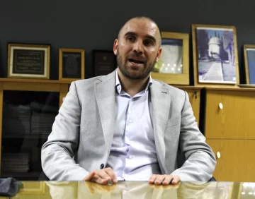 “No veo ninguna necesidad de cambiar la política cambiaria” “No veo ninguna necesidad de cambiar la política cambiaria”