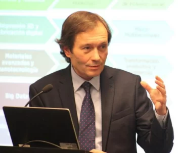 Solá insiste con impulsar a Béliz para ser el jefe del BID