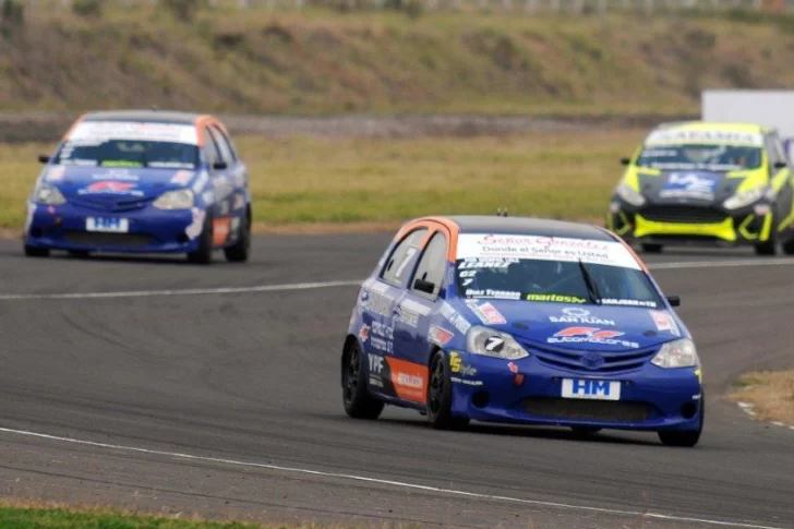 Sanjuaninos a la pista