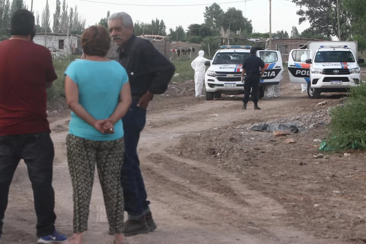 Asesinan a un joven, ¿para vender su teléfono celular y su moto?