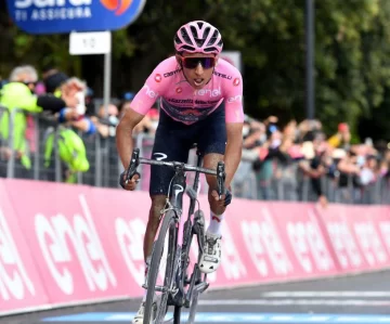 Bernal, más líder que nunca Bernal, más líder que nunca