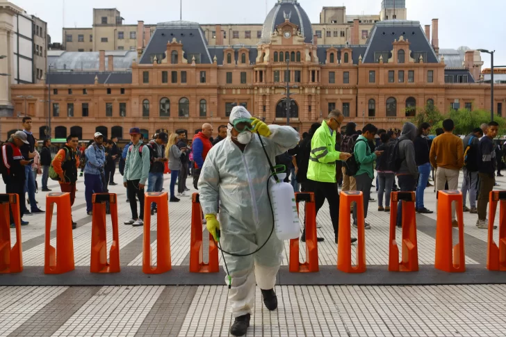 Guzmán traza un duro pronóstico de la deuda