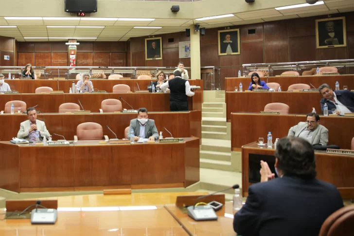 Otros tres legisladores sumaron a familiares en cargos en la Cámara