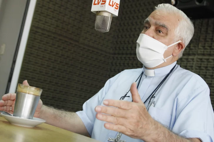 “Los hijos de una pareja del mismo sexo pueden recibir el Bautismo”