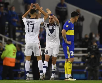 Vélez noqueó a Boca y lo pasó