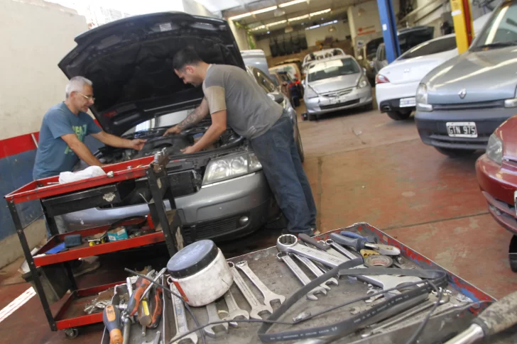 Poner el auto en condiciones para salir de vacaciones cuesta hasta $159.250