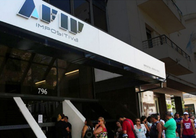 Reintegran a monotributistas el equivalente de una cuota