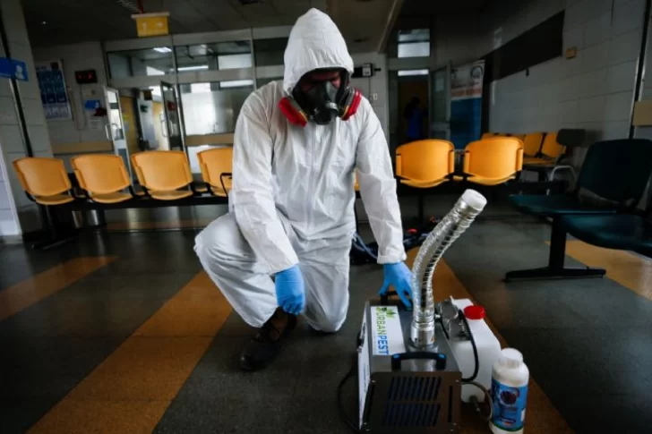 Tras fracasar en el levantamiento de la cuarentena, Chile vuelve a cerrar Santiago