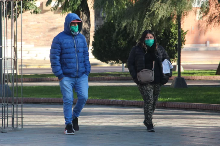 Alerta: tras el frío extremo, el martes arranca con neblina pero sube un poco la temperatura