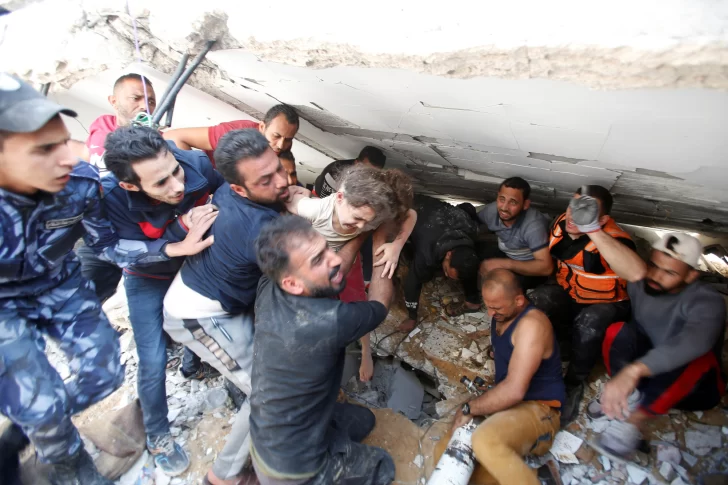Miedo y horror en Gaza por el bombardeo israelí más mortal