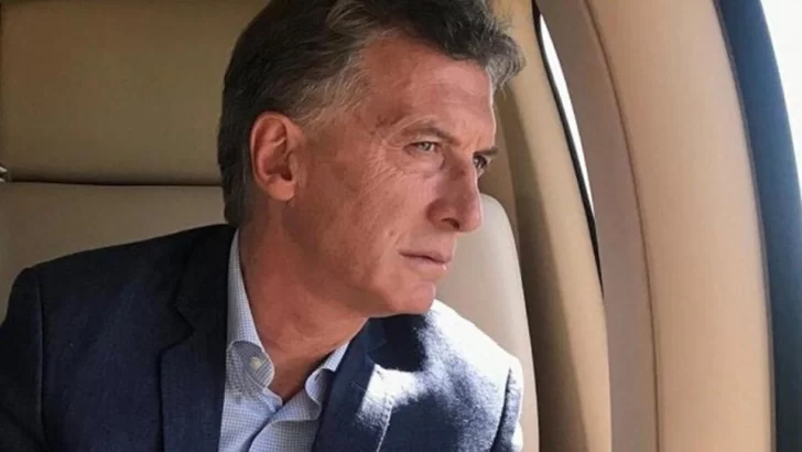 El Gobierno bonaerense acusó a Macri de violar la cuarentena y lo denunciará penalmente El Gobierno bonaerense acusó a Macri de violar la cuarentena y lo denunciará penalmente