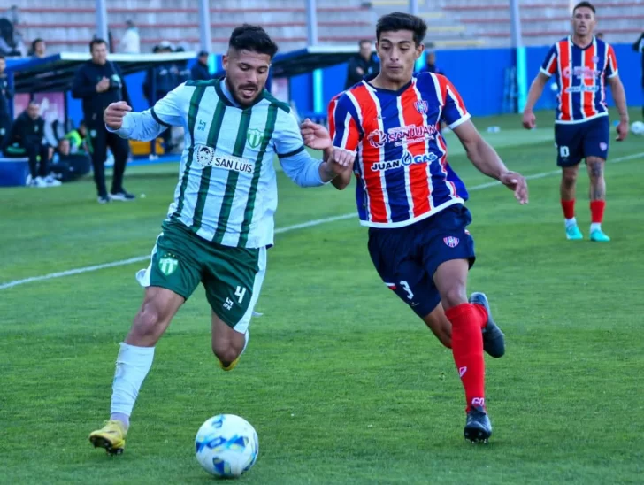 Peñarol perdió en San Luis y su misión de esquivarle al descenso parece imposible Peñarol perdió en San Luis y su misión de esquivarle al descenso parece imposible