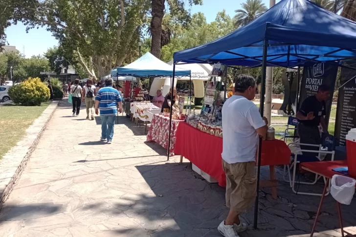 Vaqueros de colores: la prenda de tendencia que arrasa