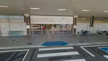 En 6 minutos y sin disparar un solo tiro, grupo comando se robó u$s5 millones En 6 minutos y sin disparar un solo tiro, grupo comando se robó u$s5 millones