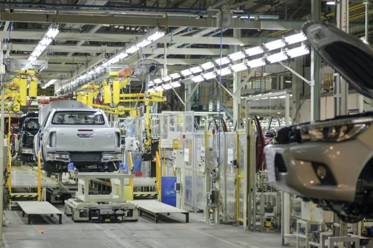 La actividad económica cayó 26,4% en abril, la mayor baja registrada desde 1.900