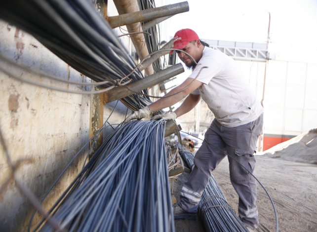 Según el INDEC, los salarios le ganaron a la inflación por casi 3 puntos en 2017 Según el INDEC, los salarios le ganaron a la inflación por casi 3 puntos en 2017