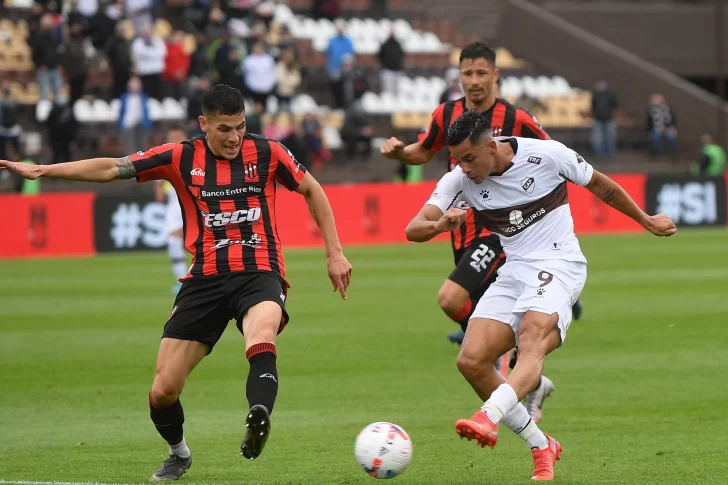 Platense y Patronato igualaron y aburrieron en Vicente López