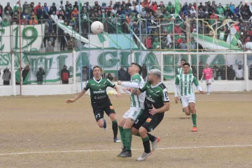 Sportivo y su drama con las pelotas “perdidas”: una mujer devolvió una, pero buscan otras tres