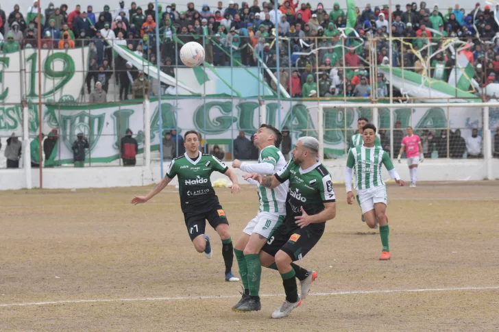 Sportivo y su drama con las pelotas “perdidas”: una mujer devolvió una, pero buscan otras tres