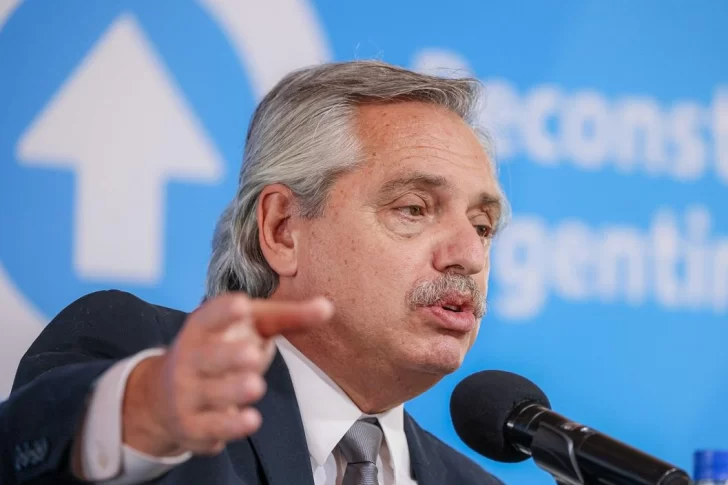 Fernández: “Hace 20 días me acusaron de envenenar a la gente y ahora me piden veneno para todos”