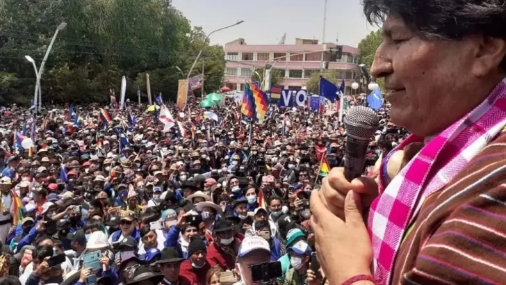 Evo Morales, ante una multitud: “No pensaba que fuera a volver tan pronto” Evo Morales, ante una multitud: “No pensaba que fuera a volver tan pronto”