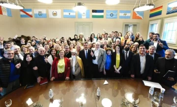 Massa tuvo una emotiva despedida en Diputados y el FdT decidió impulsar a Moreau