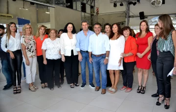 Agasajo por el Día de la Mujer en Rivadavia Agasajo por el Día de la Mujer en Rivadavia