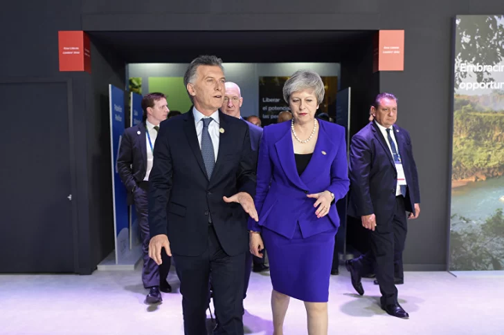 Nuevos acuerdos de Argentina y Gran Bretaña en defensa militar