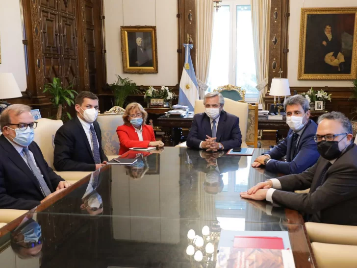 Josemaría le anunció al Presidente un incremento en la inversión de 1.100 millones de dólares Josemaría le anunció al Presidente un incremento en la inversión de 1.100 millones de dólares
