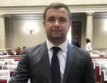 Asesinaron a un exdiputado ucraniano que estaba enfrentado al presidente Zelenski Asesinaron a un exdiputado ucraniano que estaba enfrentado al presidente Zelenski