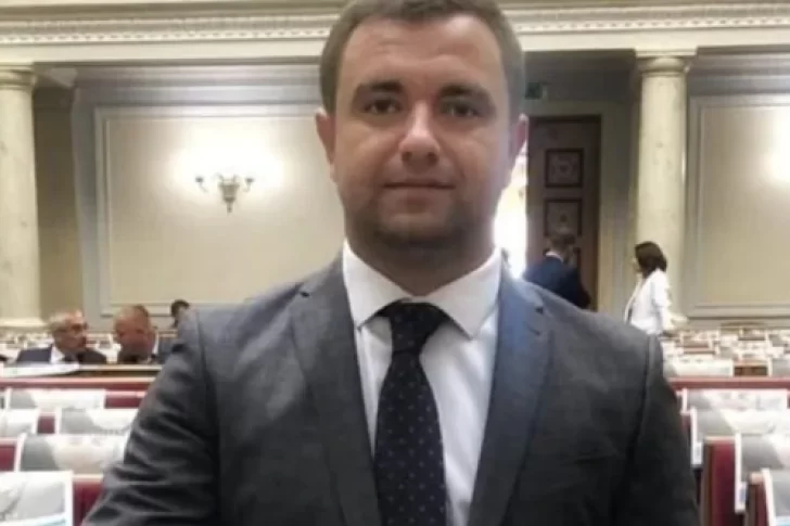 Asesinaron a un exdiputado ucraniano que estaba enfrentado al presidente Zelenski